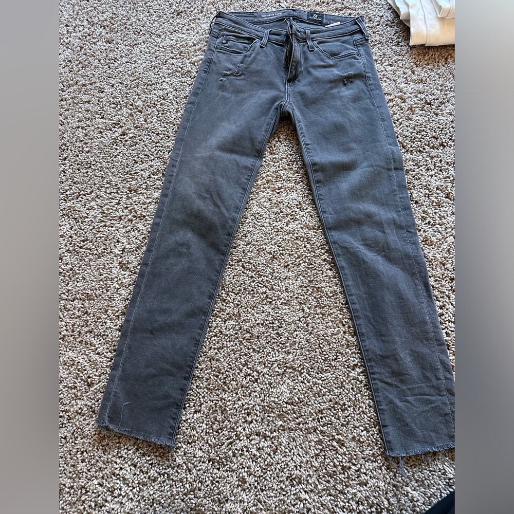 Women’s jeans